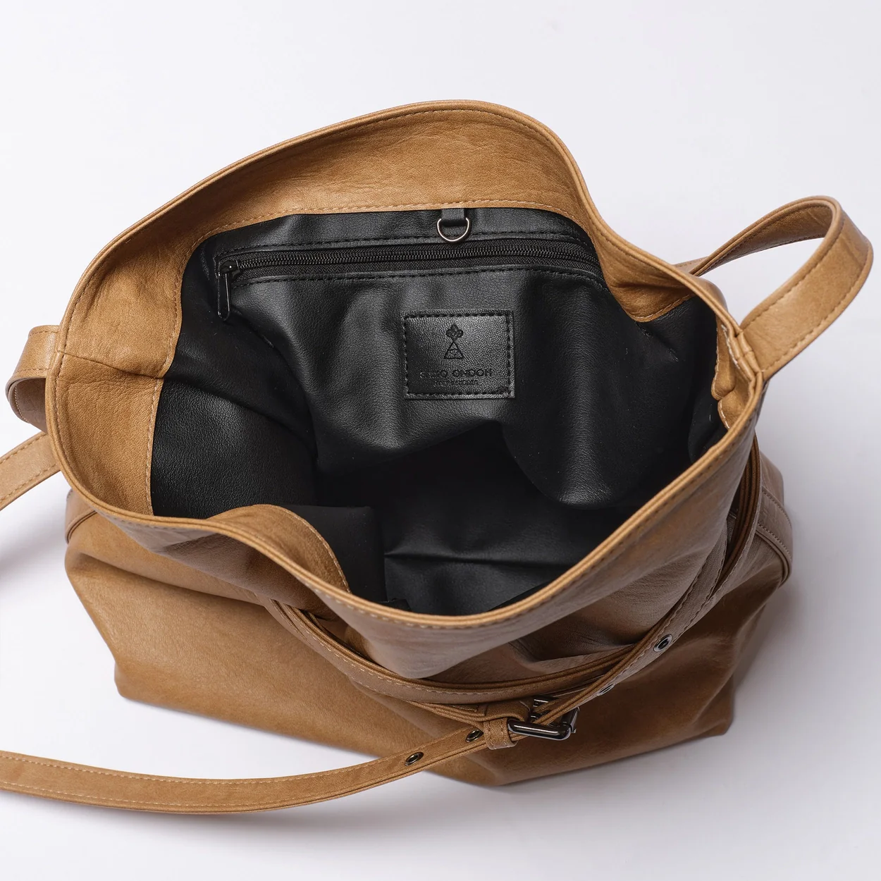 belt bucket bag M brushed brown sugar - Image 5