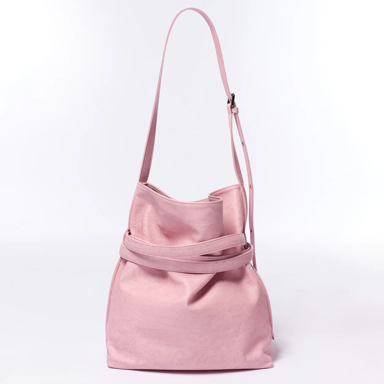 belt bucket bag M brushed pink - Image 3