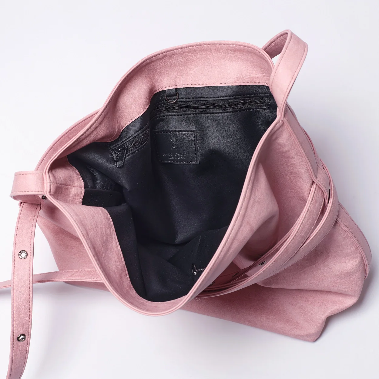 belt bucket bag M brushed pink - Image 5
