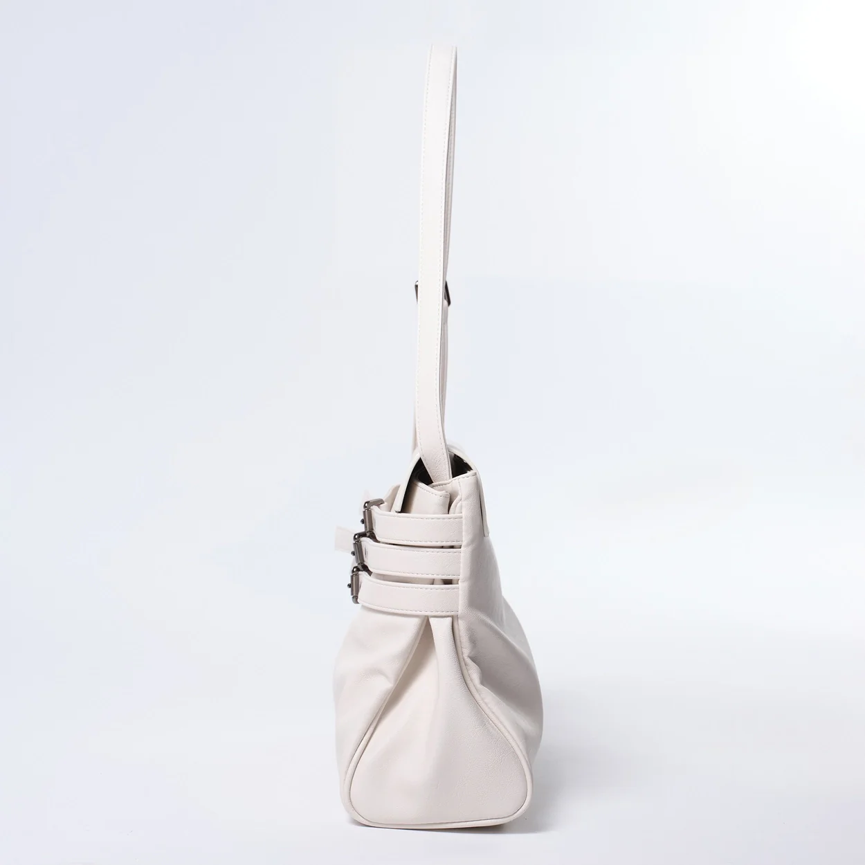 belt flap bag M nappa ivory - Image 3