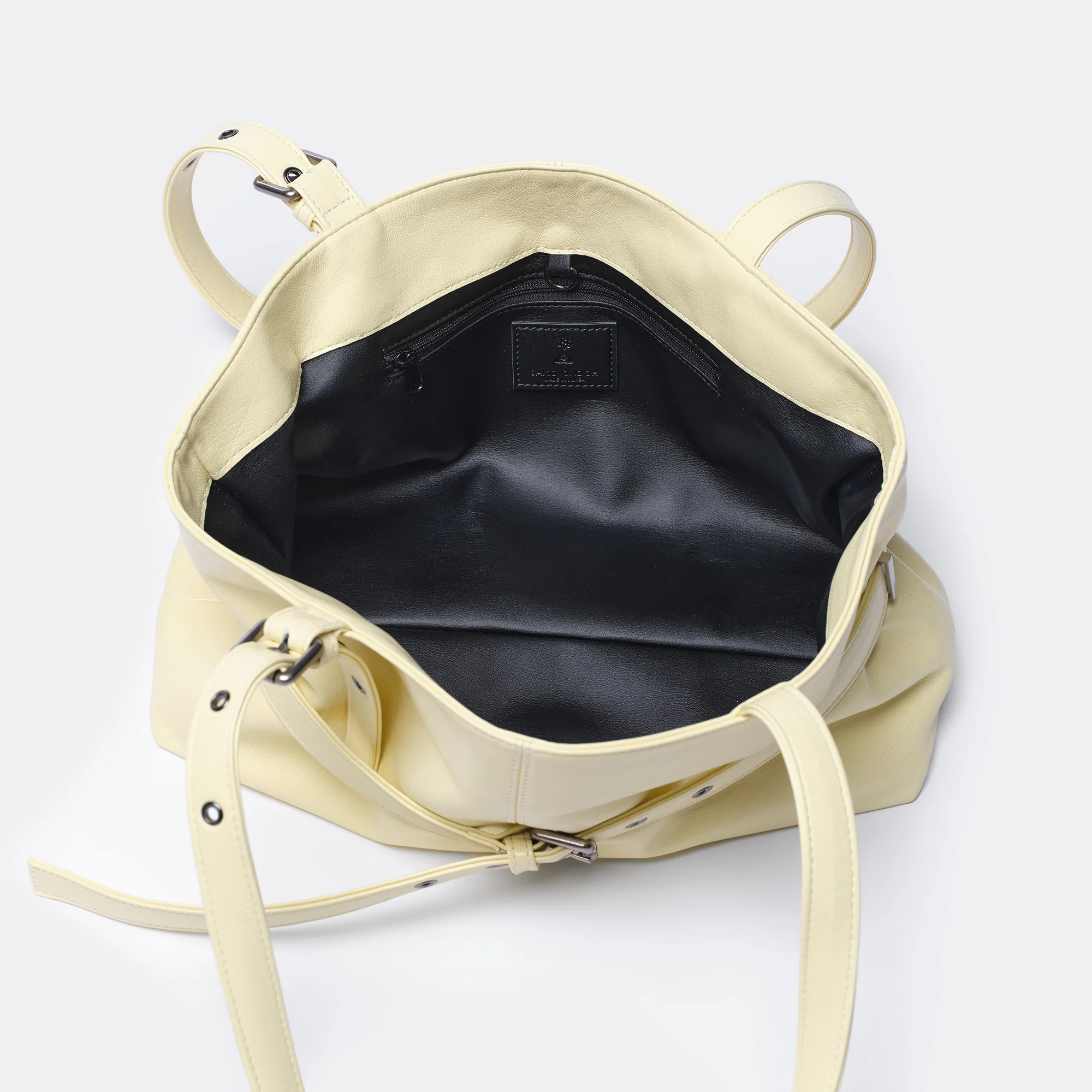 (restock soon) le belt bag M goat lime - Image 5