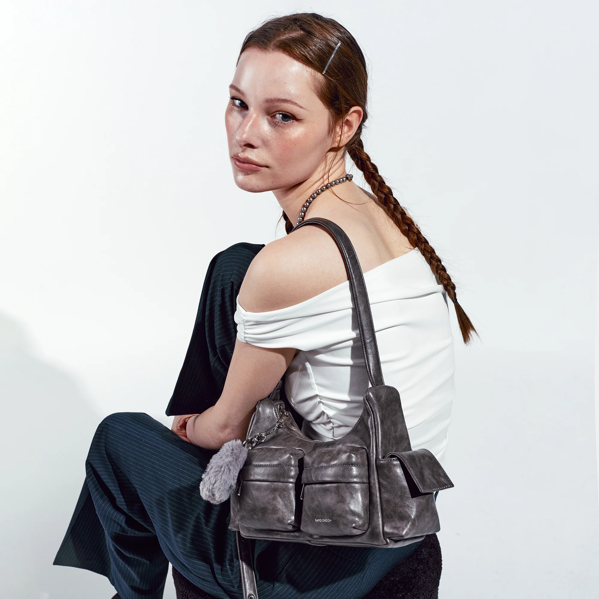 pocket mug bag M baked gray - Image 5