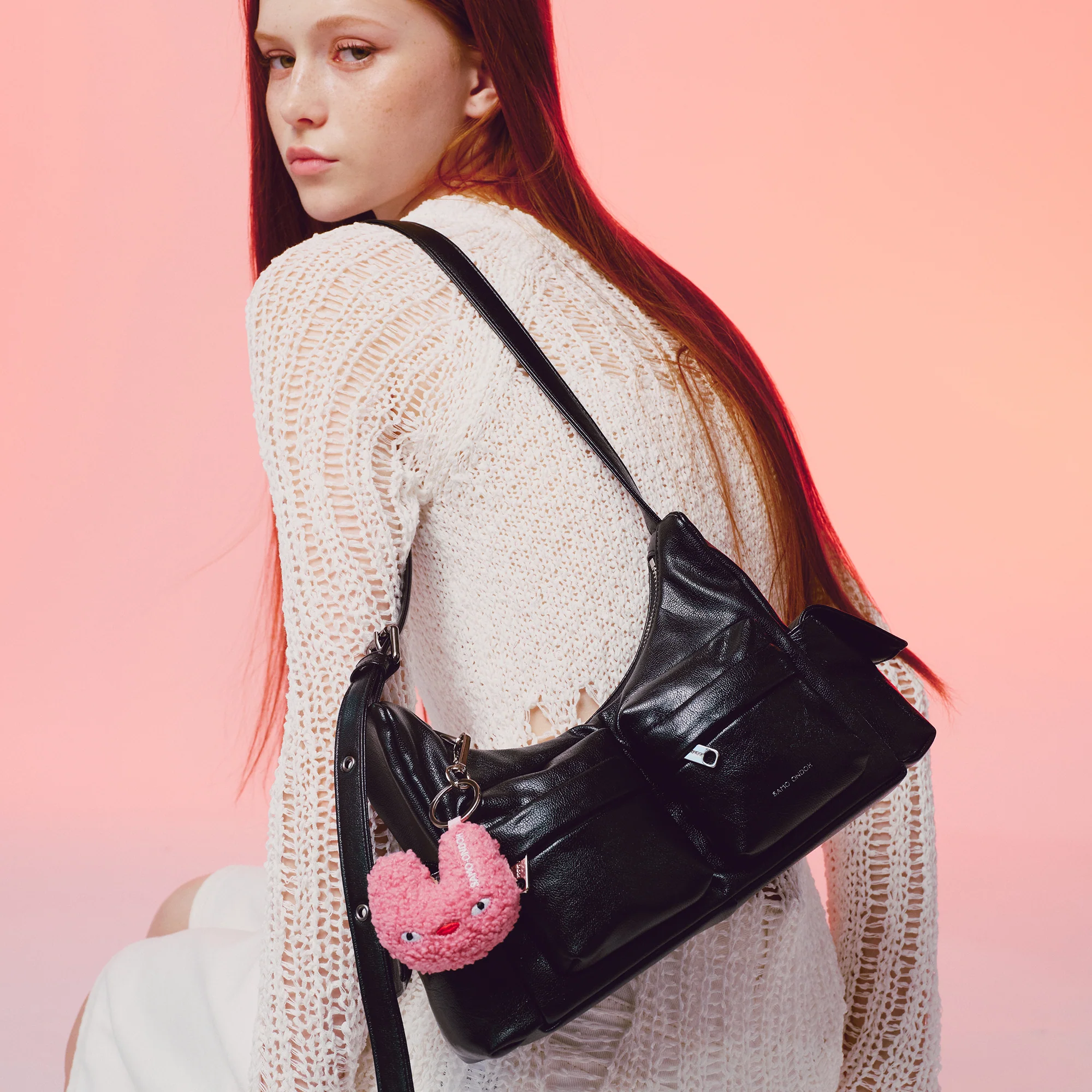 pocket mug bag M goat black - Image 6