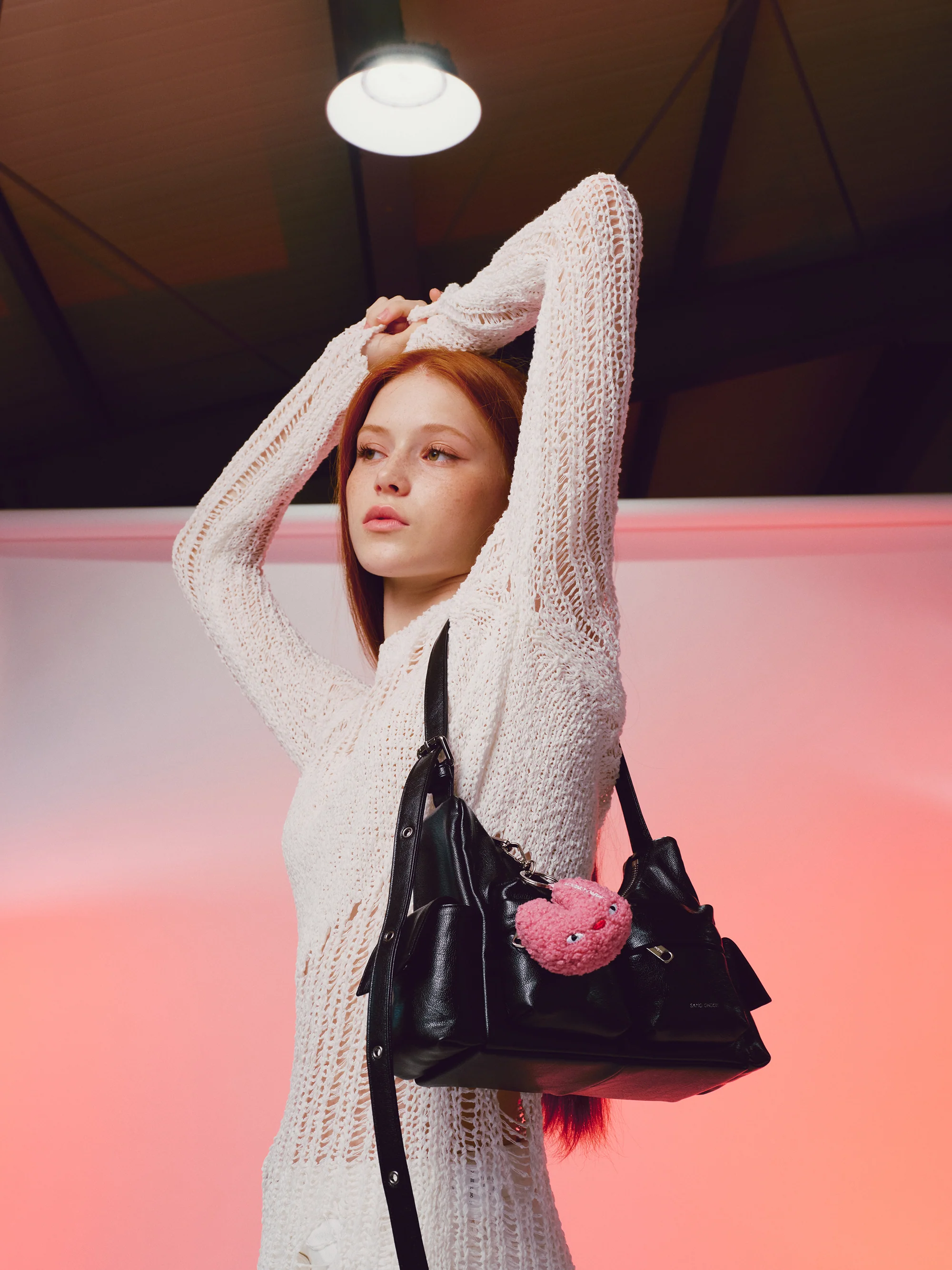 pocket mug bag M goat black - Image 8