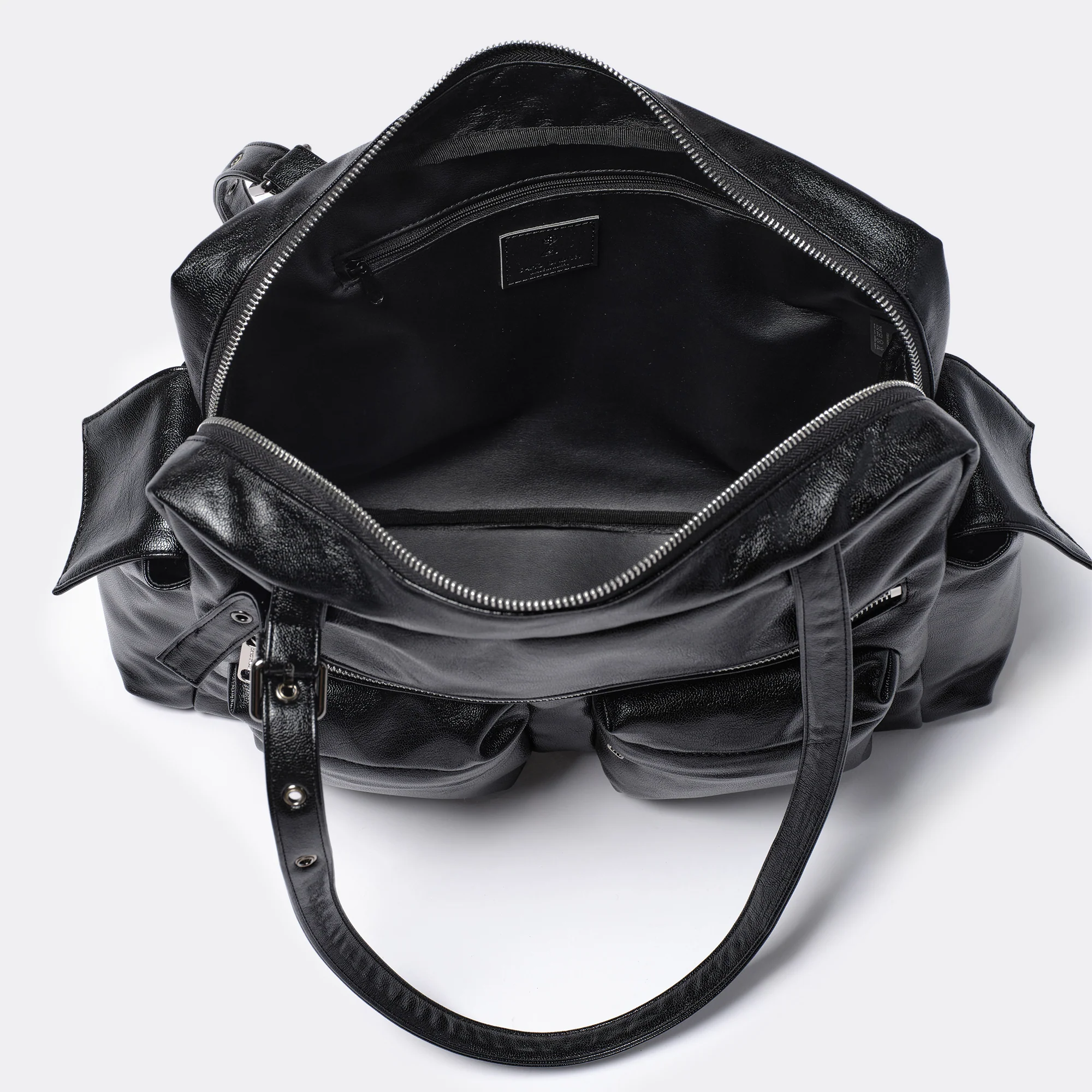 pocket utility bag L goat black - Image 4
