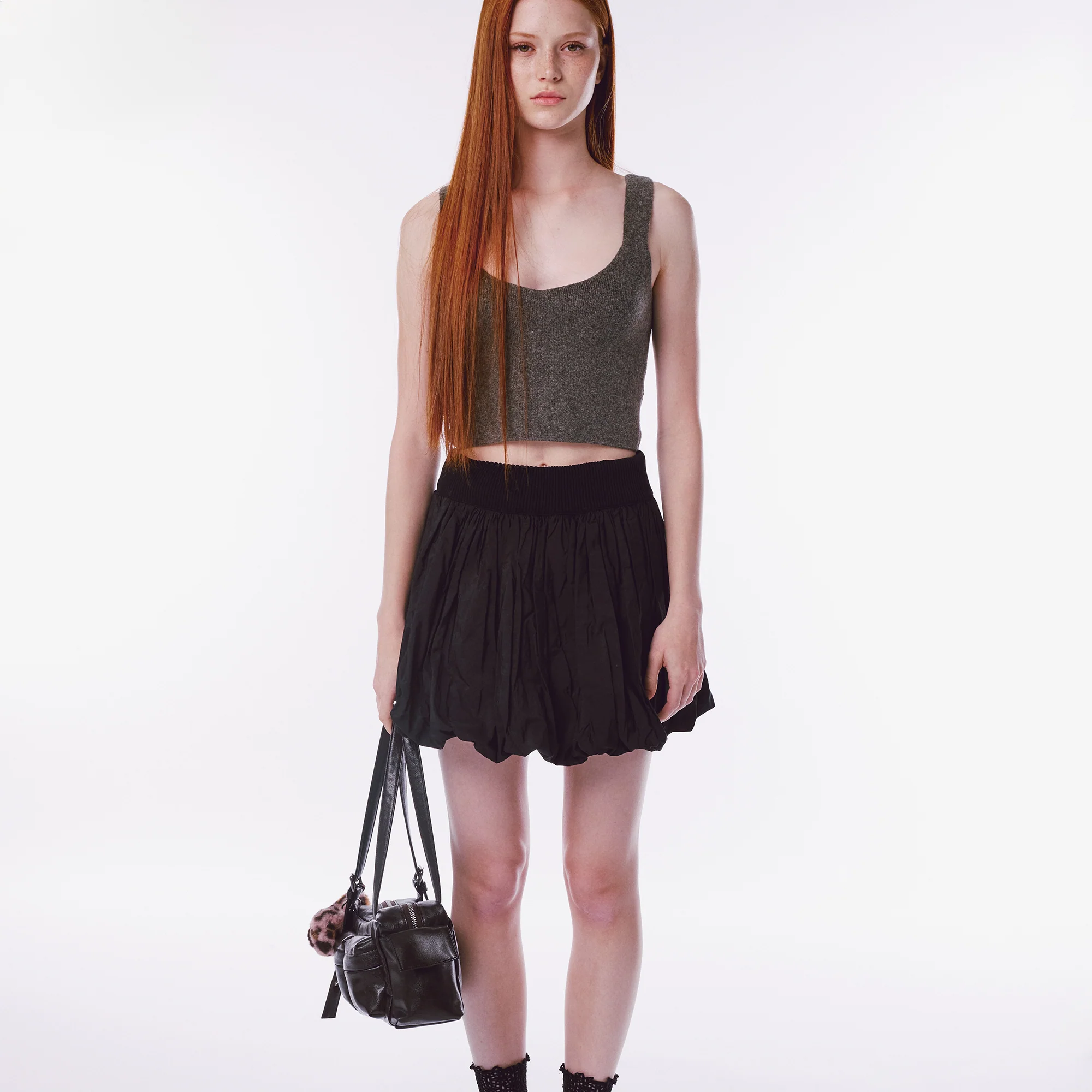 pocket utility bag M goat chocolate - Image 4