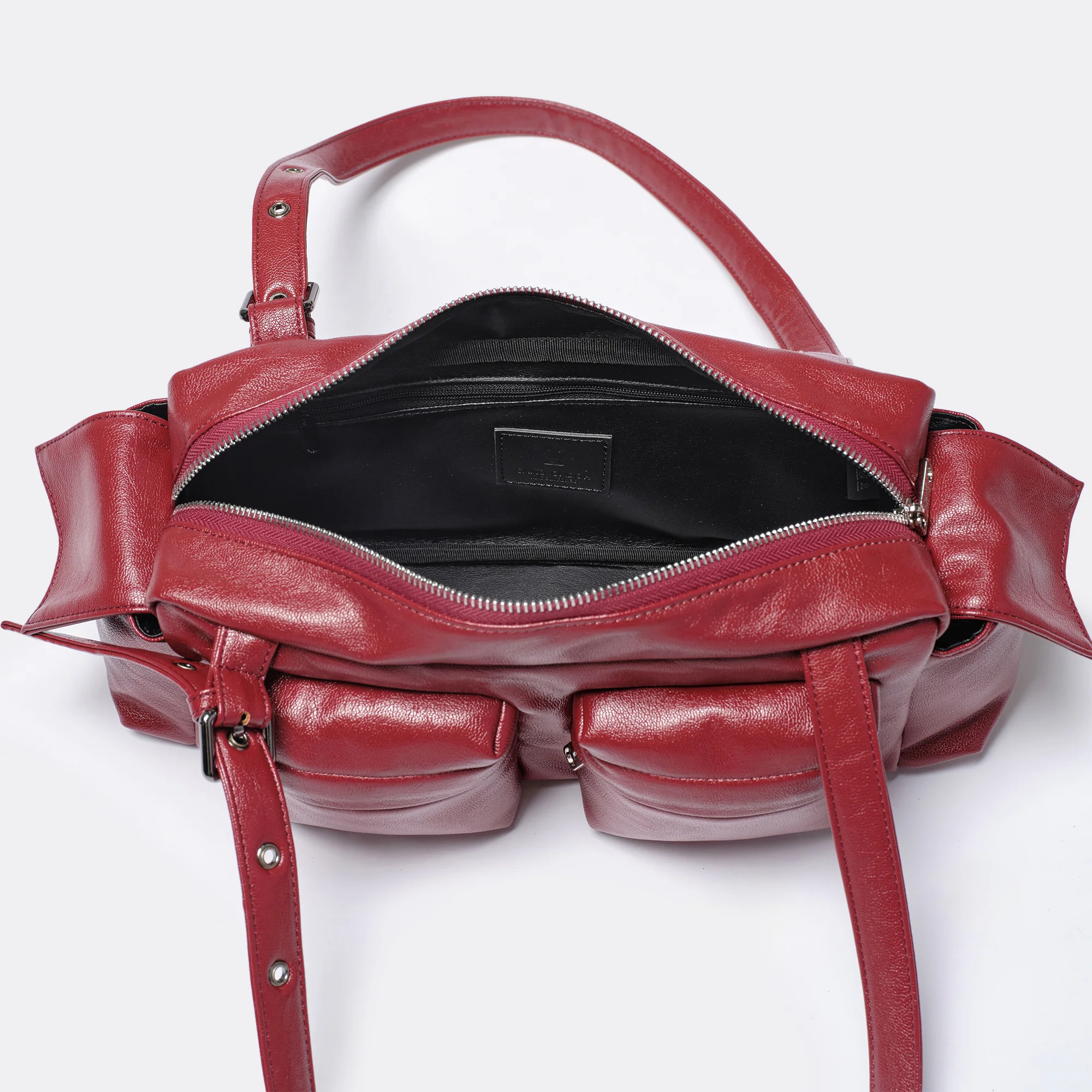 pocket utility bag M goat red - Image 4