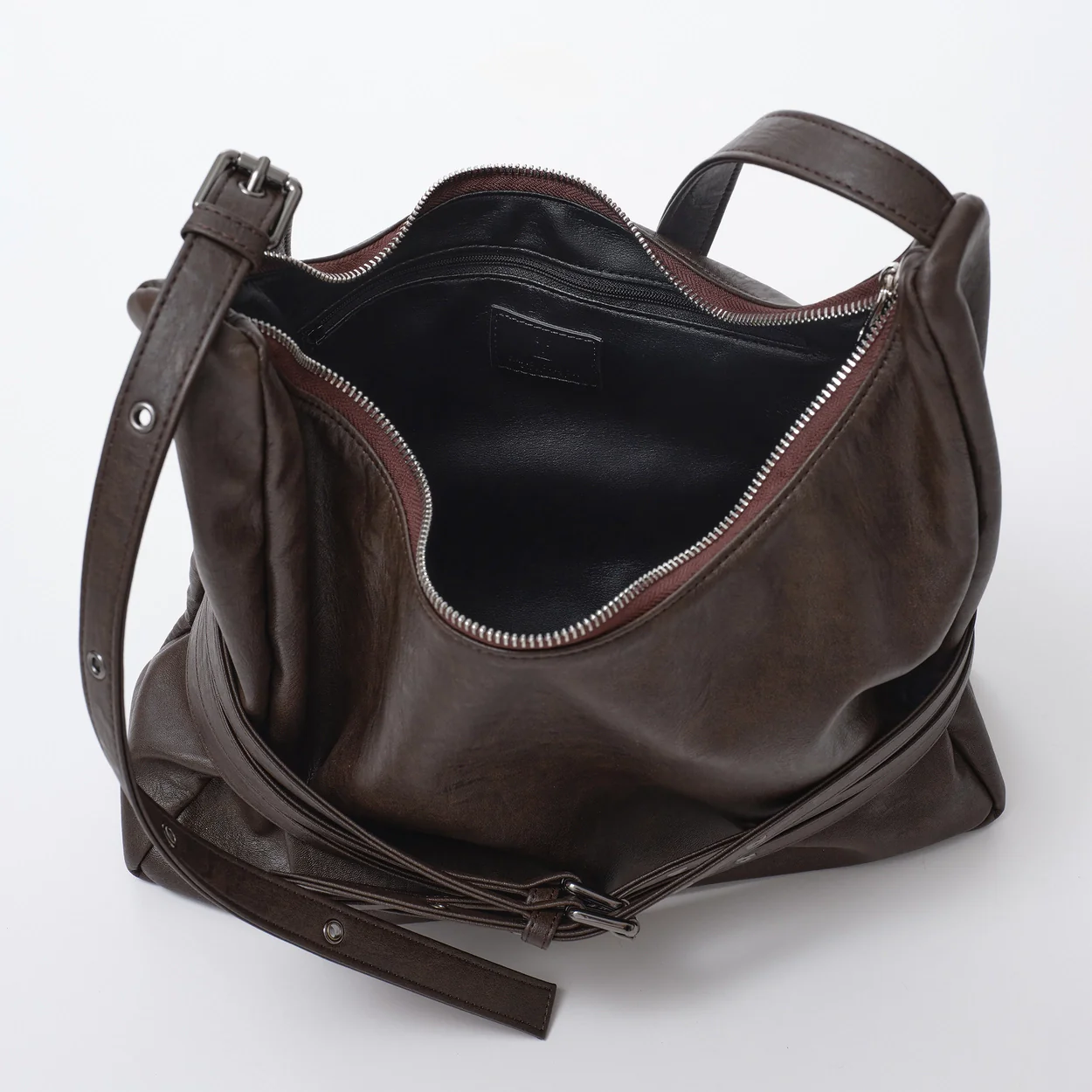 trio belt mug bag L brushed chocolate - Image 4